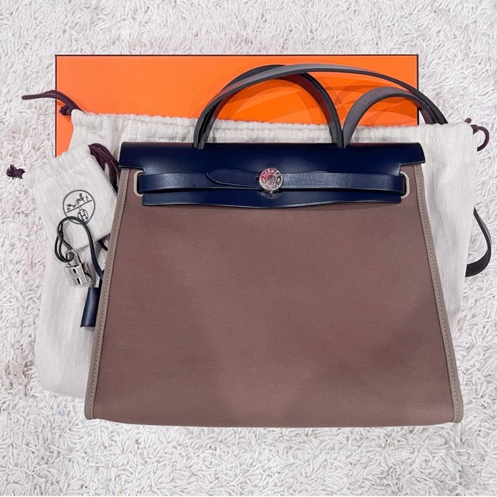 100% authentic Hermes herbag zip 31